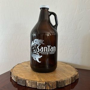 SanTan Brewing Company 64 Ounce Glass Beer Growler